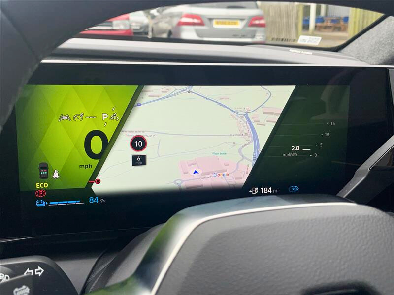 Renault Scenic E-Tech, Ionic 2025